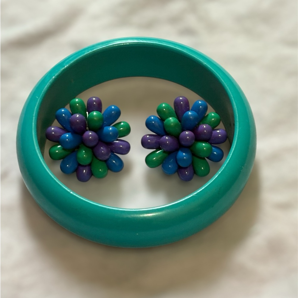 Vintage Beaded Earrings and Bracelet Set